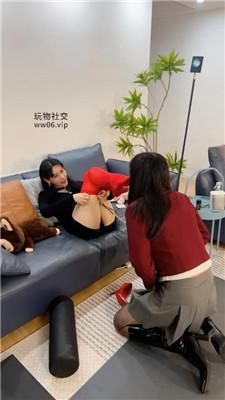 松紫大大母畜-口球塞嘴/红丝袜美腿踩虐 bf49657