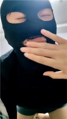 小羊咩咩玉足蹂躏踩虐家奴 JS250124-7