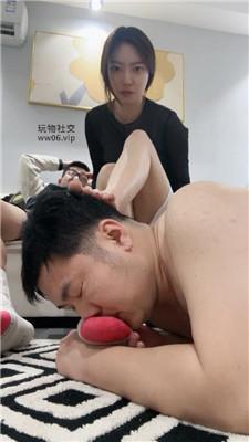 jenn情侣主-脏鞋脚下狗伺候亲热双视角版 JS250124-10