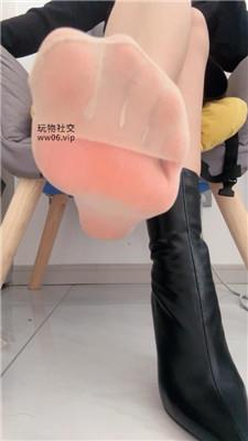 小奕舔狗来！    250123-17