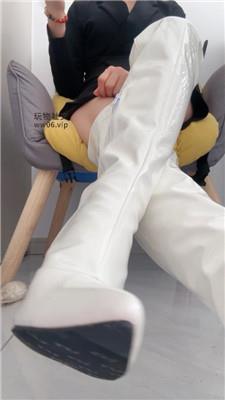 小奕舔狗来！    250123-17