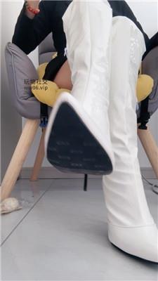 小奕舔狗来！    250123-17