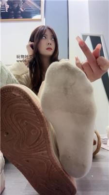 兔兔酱臭棉袜的使用    250120-6