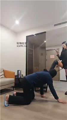 诺诺子长靴跳踩/骑马狗爬/脚插嘴/虐乳 bf49552