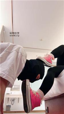 妮蔻原味控必入-超臭高帮鞋白袜气味辱 bf49564