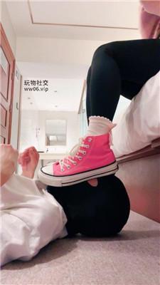 妮蔻原味控必入-超臭高帮鞋白袜气味辱 bf49564