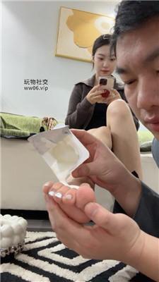 jenn情侣主-沉浸式舔臭脚丫双视角版JS250118-34
