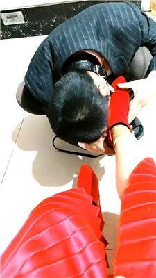 【爱秀套图】【银南女帝】新娘结婚公开驯化绿帽【上】JS250118-11