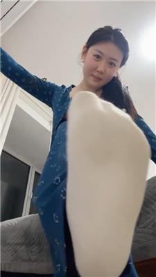 夏主暴汗姐姐用臭鞋奴役我    250117-20