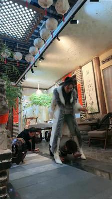 傲雪茶室女老板骑马驯化奴隶下 bf49814