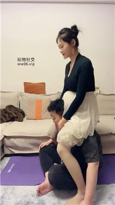 埋汰骑马狗爬-肉丝脚踩虐下 JS250205-17