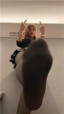 狗哥坐脸窒息-居高临下舔脏鞋黑丝 bf49830