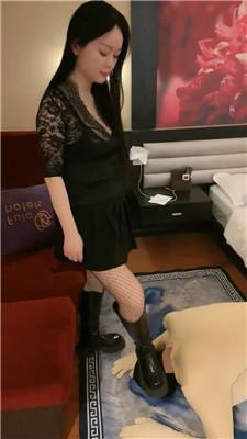 棋棋大人网袜玉足脚喂食狂舔 JS250205-35