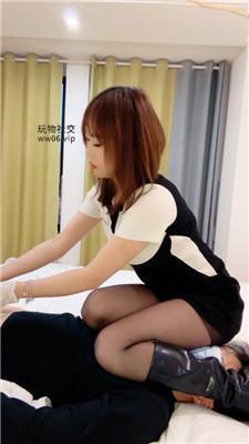 兔S高跟裸足踩虐家奴才 bf49846