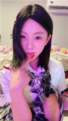 【爱秀套图】【南京小小】学妹的白袜羞辱250201-4