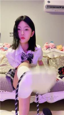 南京小小学妹的白袜羞辱    250201-4