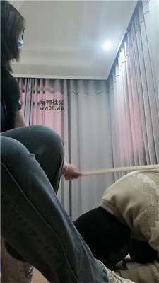 拽拽运动鞋白袜碾压踩贱奴 JS250203-23