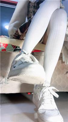 奶味小仙女白鞋辱全家    250127-12