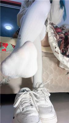 奶味小仙女白鞋辱全家    250127-12