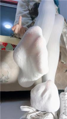 奶味小仙女白鞋辱全家    250127-12