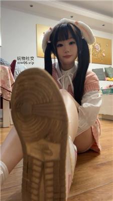 六六耐克运动鞋臭脚炸    250127-18