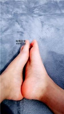 v5郡主裸足    250127-24