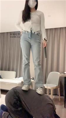 泡泡舔不好就挨打吧你 bf50300