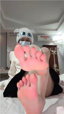 【爱秀套图】【娜娜米】灯倒计时、灵活粉嫩玉足250212-9