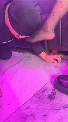 招财宝宝KTV开发陪酒小妹做S完整版 bf50115