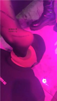 招财宝宝KTV开发陪酒小妹做S完整版 bf50115