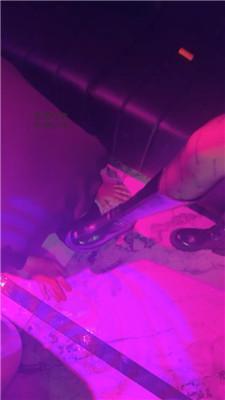 招财宝宝KTV开发陪酒小妹做S完整版 bf50115