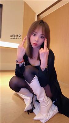 Mico兔踩踏灯    250208-1