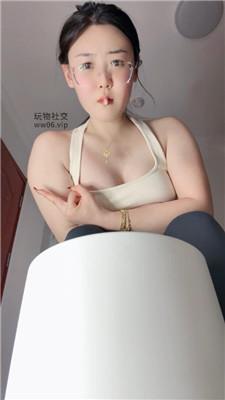 夏主背着女友户外漏出 250207-22