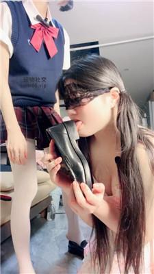 奶味小仙女贱狗的母狗女友 bf50105