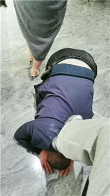 月喧女王双S双M-磕头求素人S虐待双视角版JS250207-10