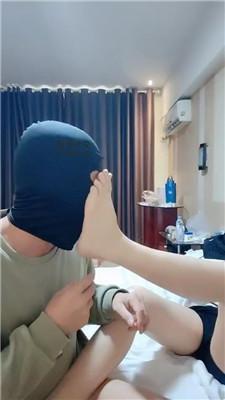 【爱秀套图】【狂魔兽】寂寞少妇教训偷原味狗bf50017