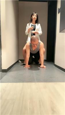 梦涵黑丝高跟诱惑-抽耳光-骑马狗爬 bf50042