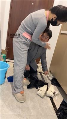 南月女神拴狗链囚禁虐家奴上 bf50805