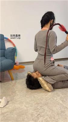 南月女神拴狗链囚禁虐家奴上 bf50805