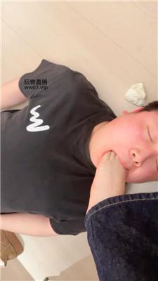 安安安sama舔雪地靴白袜-吃袜子-脚耳光 JS250225-1