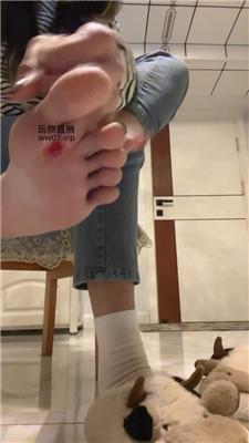 萱萱子臭白袜    250222-19