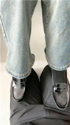 子衿闻舔皮鞋黑棉袜/吃口水/骑马转胯脚耳光 bf50647