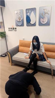 少主JK皮鞋黑袜踩-人体烟灰缸 bf50667