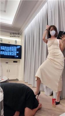 siu姐姐高贵肉丝美腿蹂躏踩 bf50583