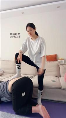 埋汰健身后原味白袜玩教练狗 JS250221-37