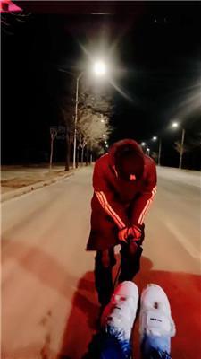 莹S深夜户外捆绑遛狗 JS250220-25