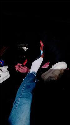 莹S深夜户外捆绑遛狗 JS250220-25