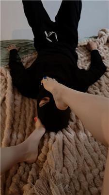 小麦圈养小狗吮吸原味玉足 JS250220-39