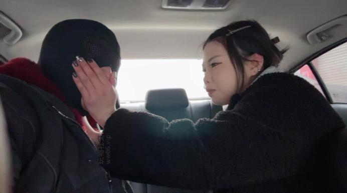 【爱秀套图】【素人挖掘机】开发军迷小妹妹做SJS250219-2