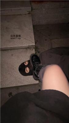 黑兔s深夜户外虐废跟踪狂 JS250301-33